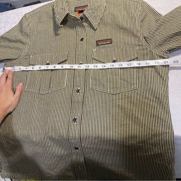 Patagonia Women's Hickory Stripe Sediment Farrier's Shirt Organic Cotton & Hemp - Picture 6 of 10